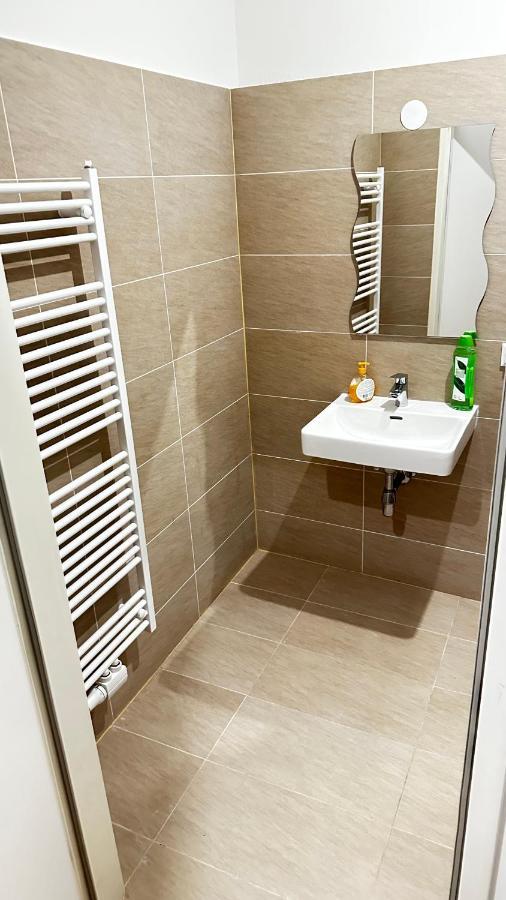 Merdian Aparthotel Near Hauptbahnhof Wien מראה חיצוני תמונה